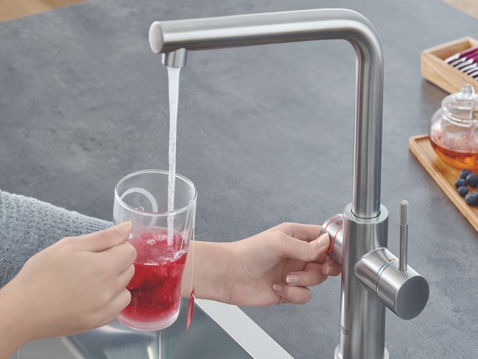 GROHE Red Faucet and combi-boiler (8 liter)