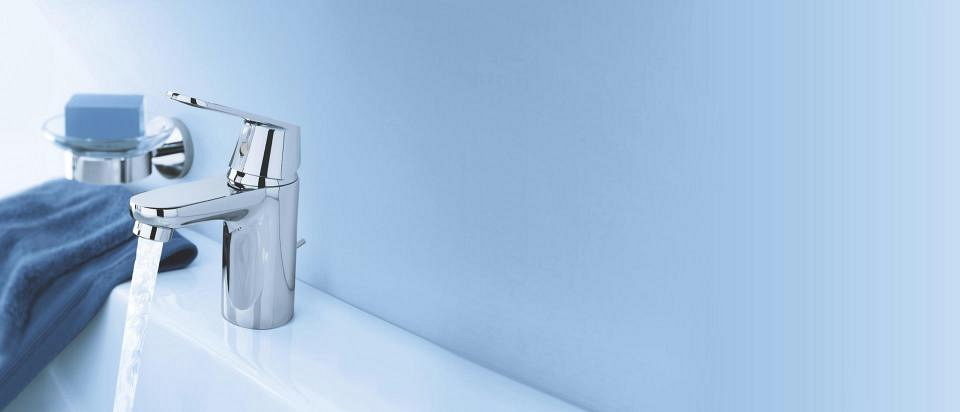 GROHE Eurosmart Cosmopolitan robinet de lavabo taille S en chrome avec eau courante