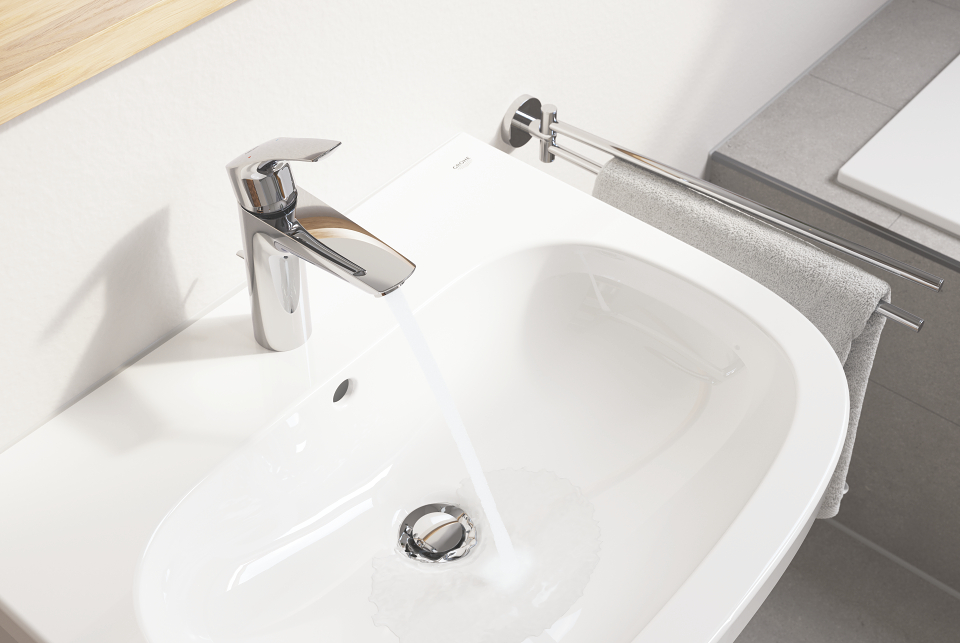 GROHE Eurosmart robinet de lavabo en chrome avec eau courante