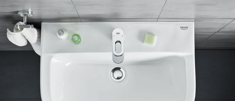 Grohe Grohe S First Ceramic Collection Bau Ceramic Is The