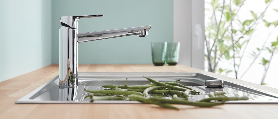 GROHE BauCurve robinet de cuisine en chrome avec bec médium