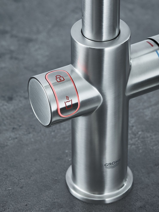 GROHE Red close-up