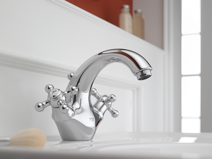 Sinfonia basin mixer