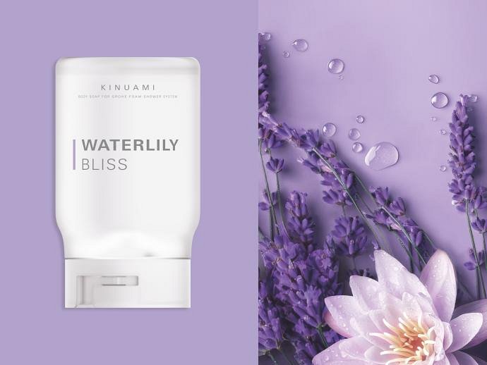 Kinuami Waterlily Bliss to piankowe mydło wzbogacone uspokajającą esencją lawendy i lilii wodnej, idealne na relaksujący prysznic przed snem.