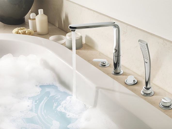 Veris F-digital 5-hole bath/shower combination