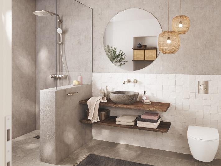 Modernes Bad mit eleganter begehbarer Dusche, Waschbecken in neutralen Farbtönen und GROHE Armaturen in minimalistischem Design