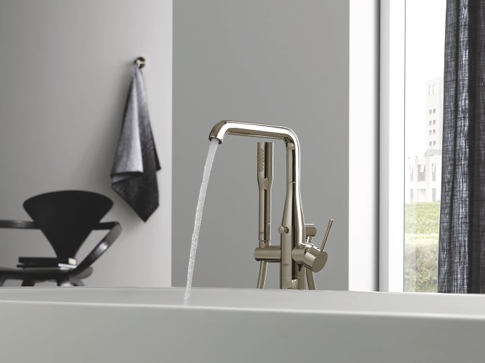 GROHE nickel taps