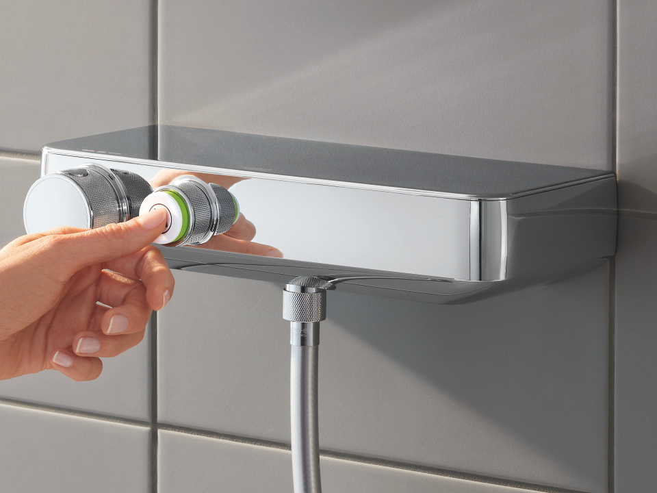 Eenvoudig te gebruiken douchepaneel voor douche of inloopdouche van het merk GROHE