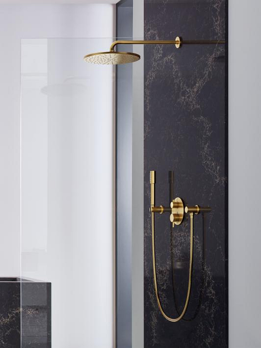 Set doccia in finitura oro con doccino Rainshower Aqua Stick GROHE