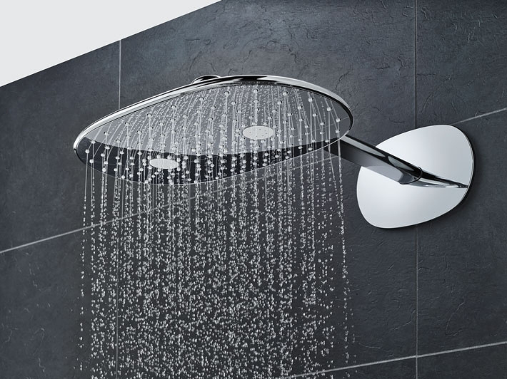 SmartControl Head Showers and Combi Shower Sets