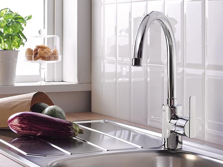 Installation guide Install a kitchen sink mixer GROHE