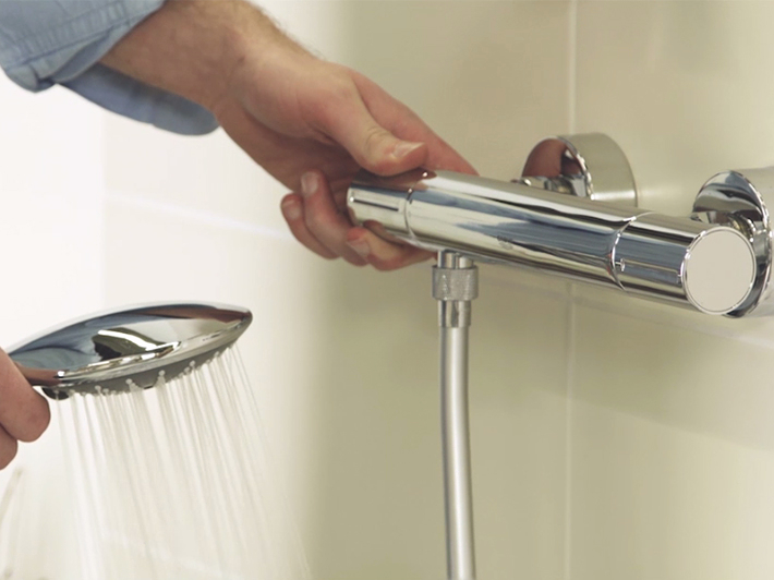 Installation guide Install a shower bar GROHE