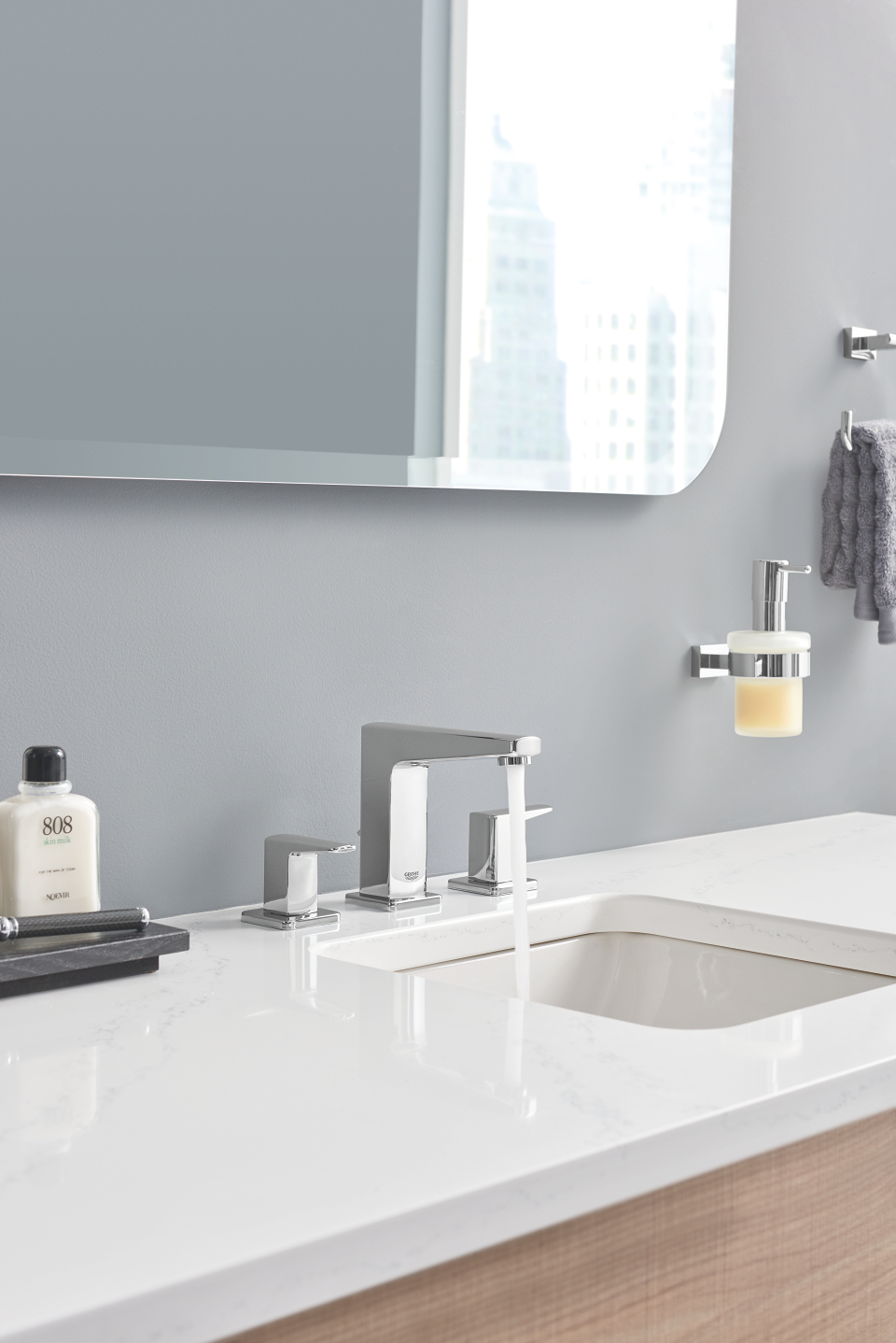 GROHE Essentials Cube accessoires - anneau porte-serviette, distributeur de savon