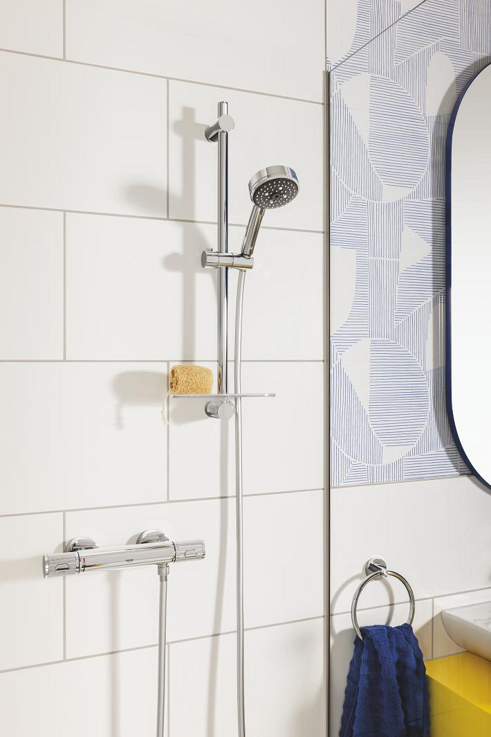 Pommeau De Douche Grohe Quickfix Vitalio Comfort 100 2 Jets Avec Flexible  Et Barre + Nettoyant Grohclean à Prix Carrefour