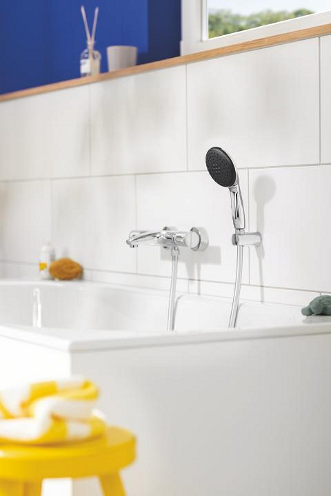 Vitalio Universal – Wall Holder for Hand Showers – Chrome 3