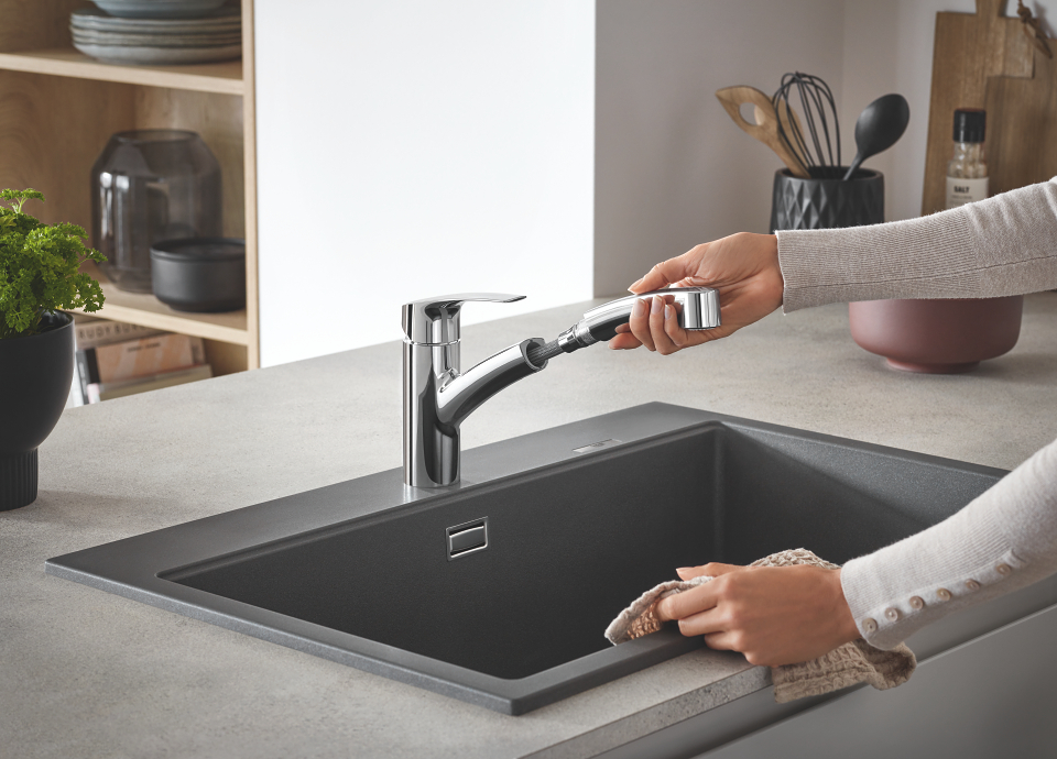 GROHE Eurosmart rbinet de cuisine en chrome avec bec bas et douchette extractible