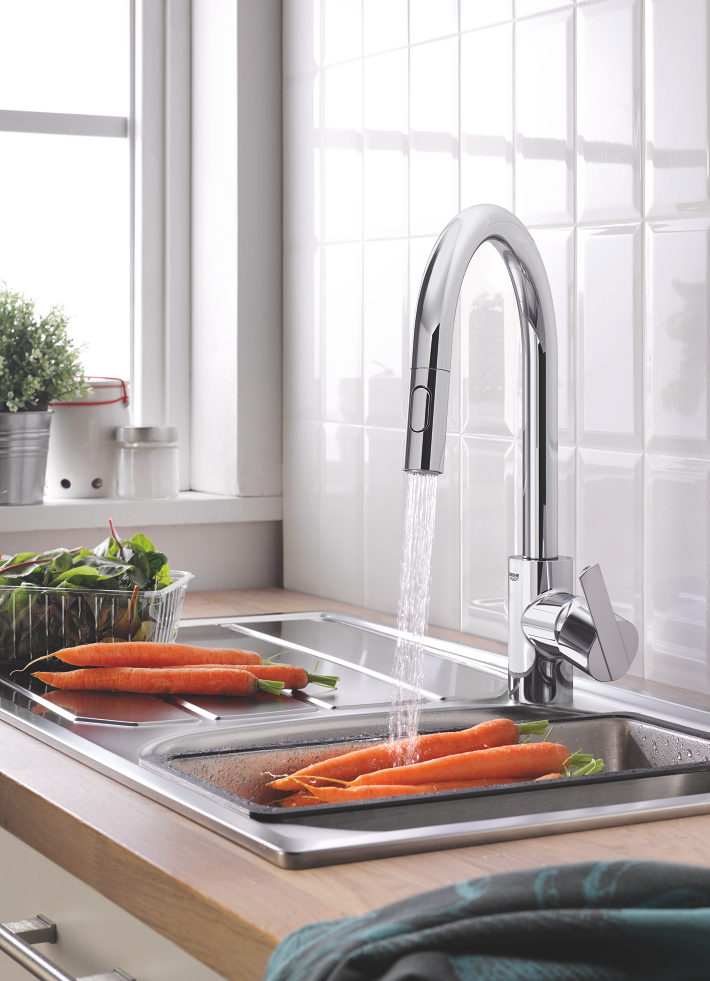 Feel - Kitchen Tap C-Spout with Dual Spray - Chrome 3