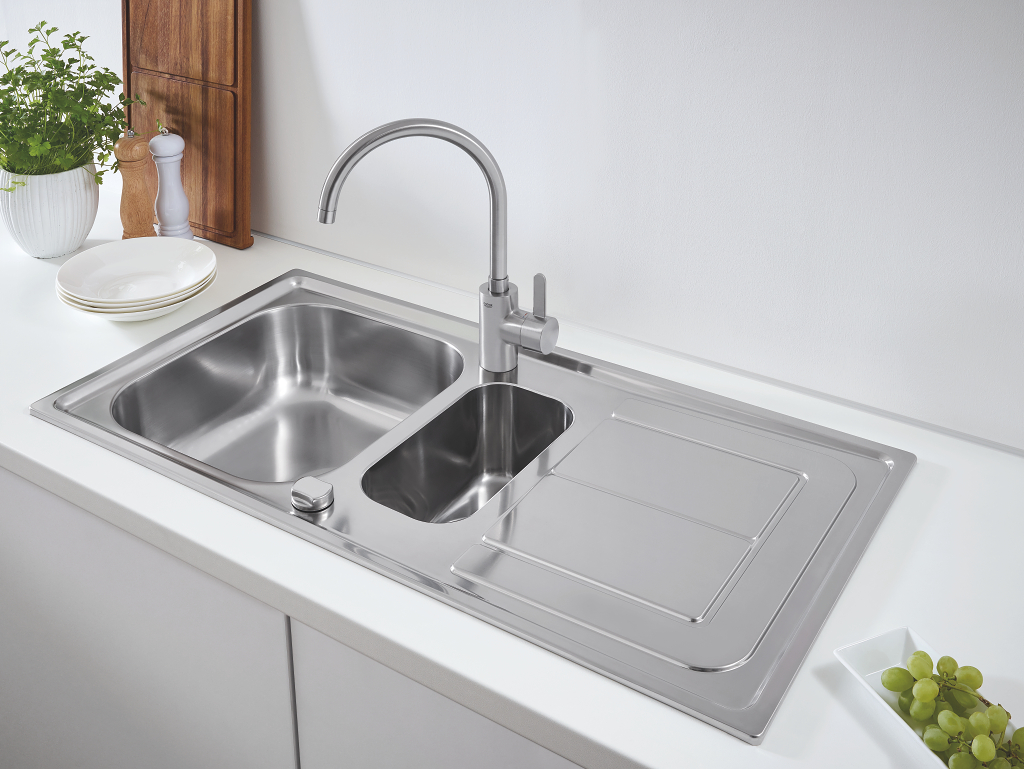 grohe eurosmart cosmopolitan kitchen sink mixer tap 32843