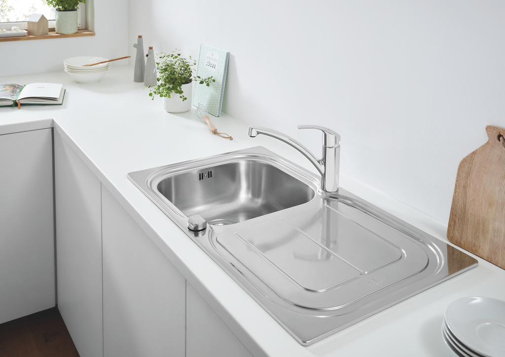 compact kitchen sink with drainer