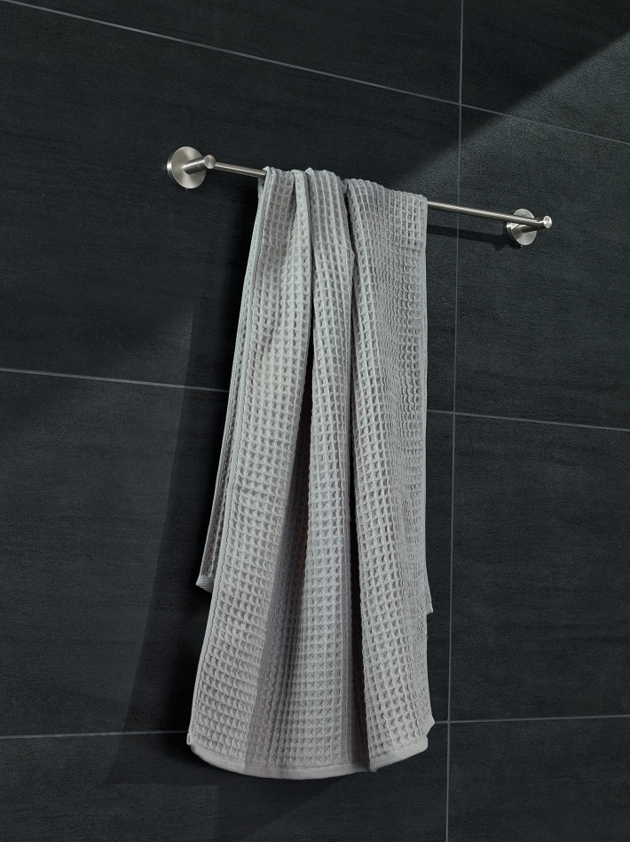 Essentials Toilet paper holder | GROHE