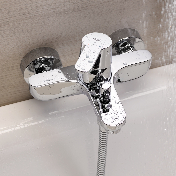 Get Single-lever bath/shower mixer 1/2" 4